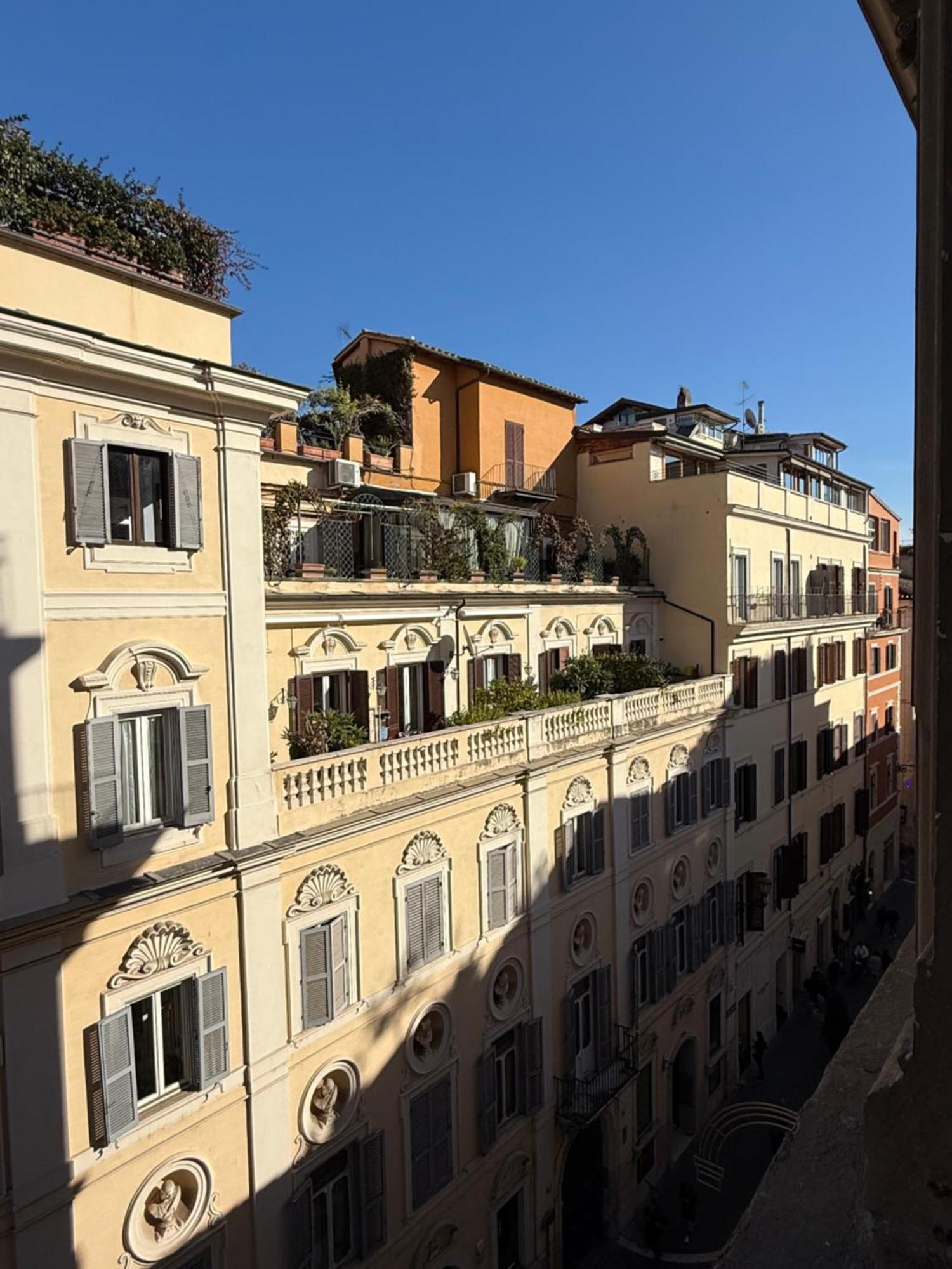 Two Bedrooms Spanish Steps * Rome